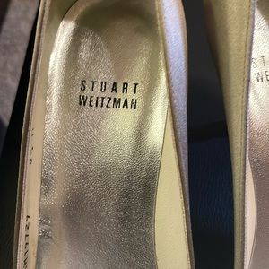 The color is pewter. They are in excellent condition